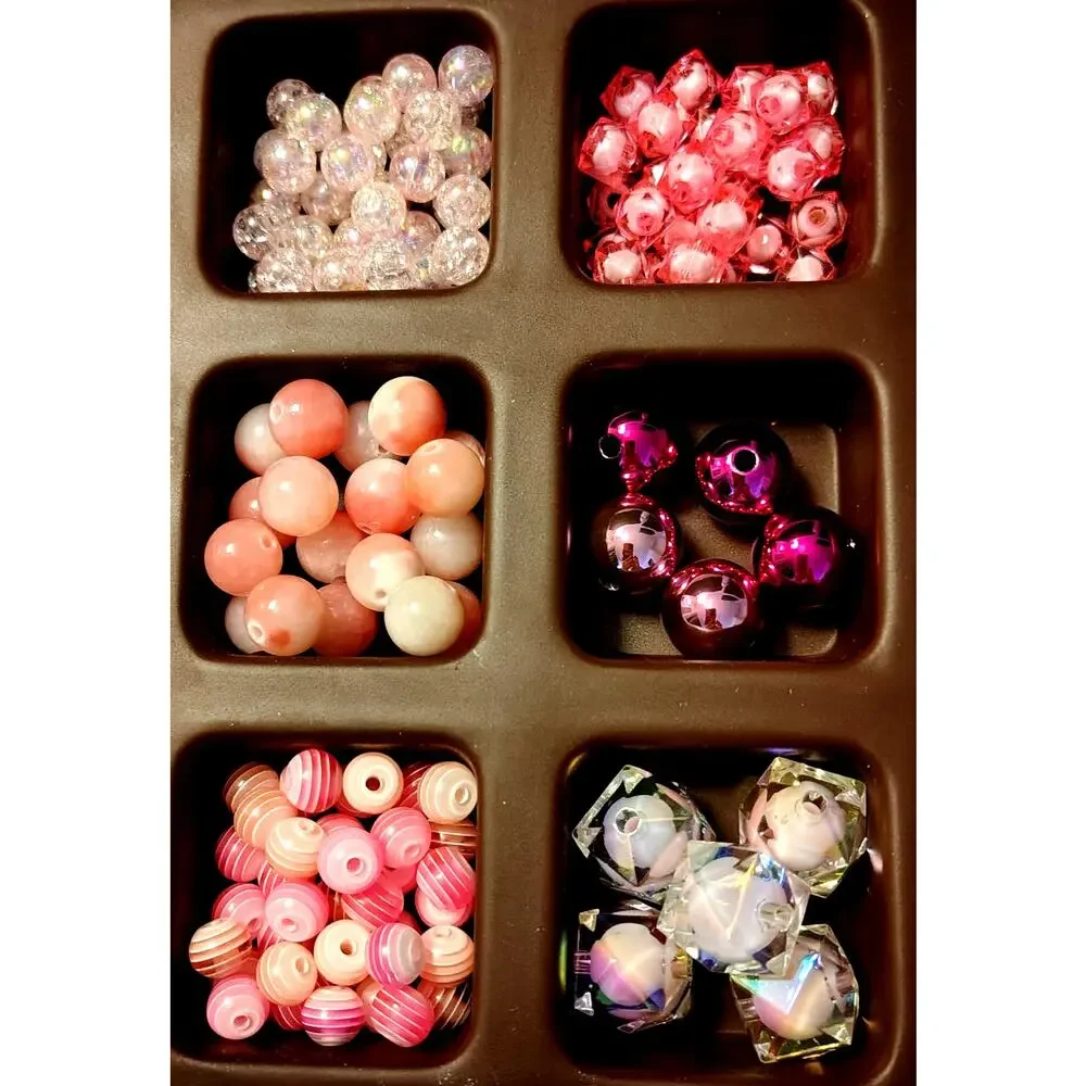 BEAUTIFUL CRAFT AND JEWELRY BEADS SAMPLER